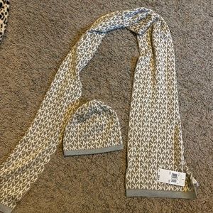 BRAND NEW MK Scarf/Beanie FREE SHIPPING 🔥🔥